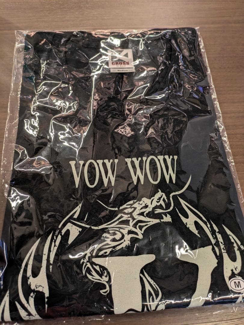新品★未開封　VOW WOW 2026年 ライブ Tシャツ Vネック Mサイズ