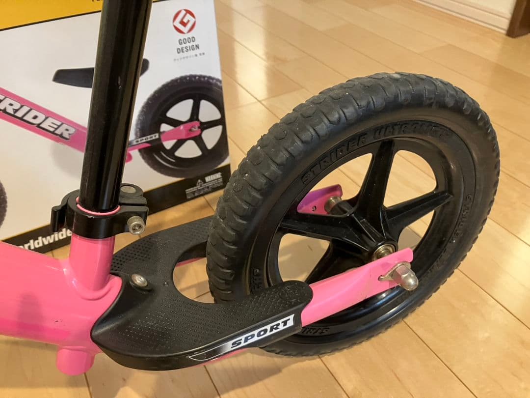 STRIDER バランスバイク ピンク 12インチ スポーツモデル