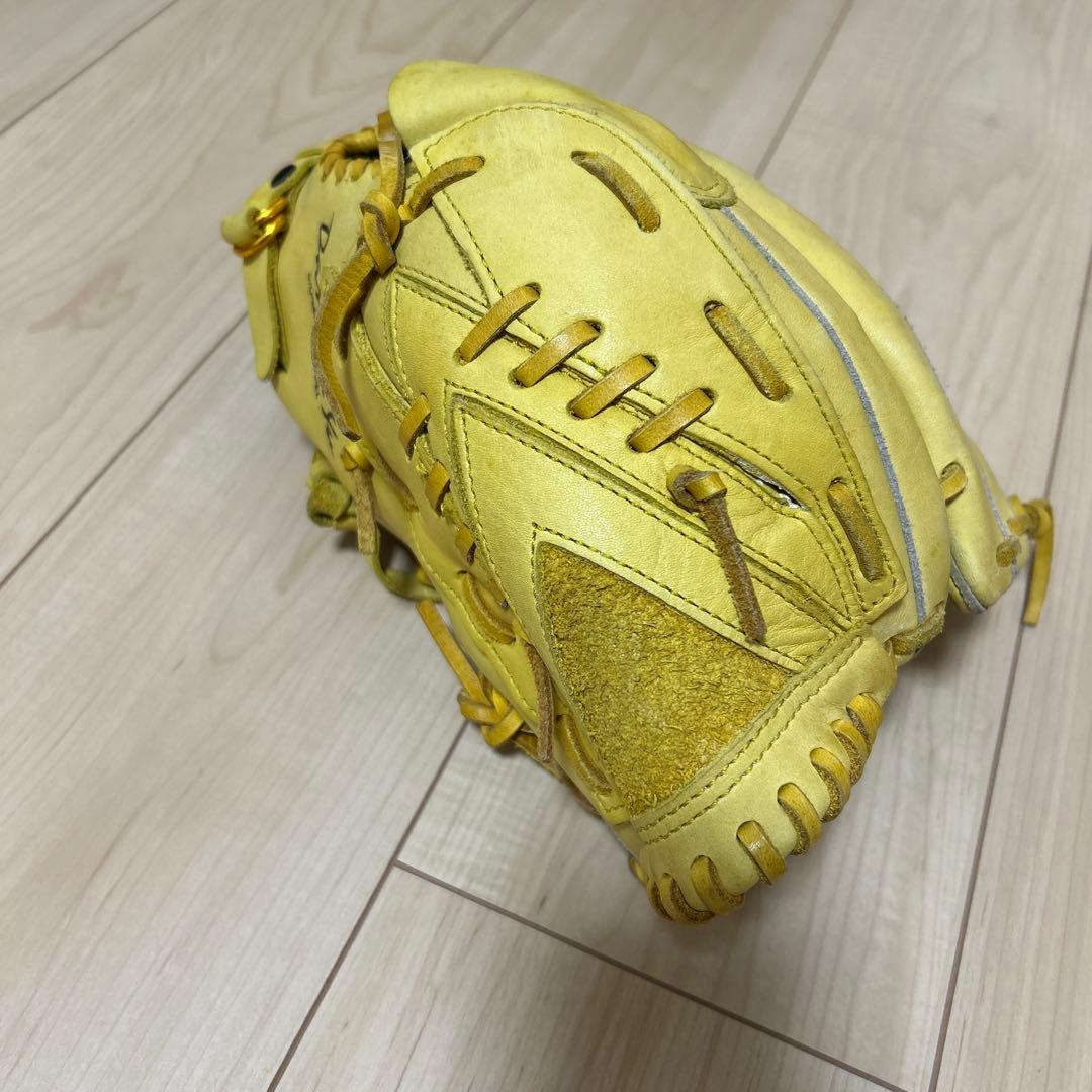 SUMMERさんNike Signature Model 軟式グローブ イエロー