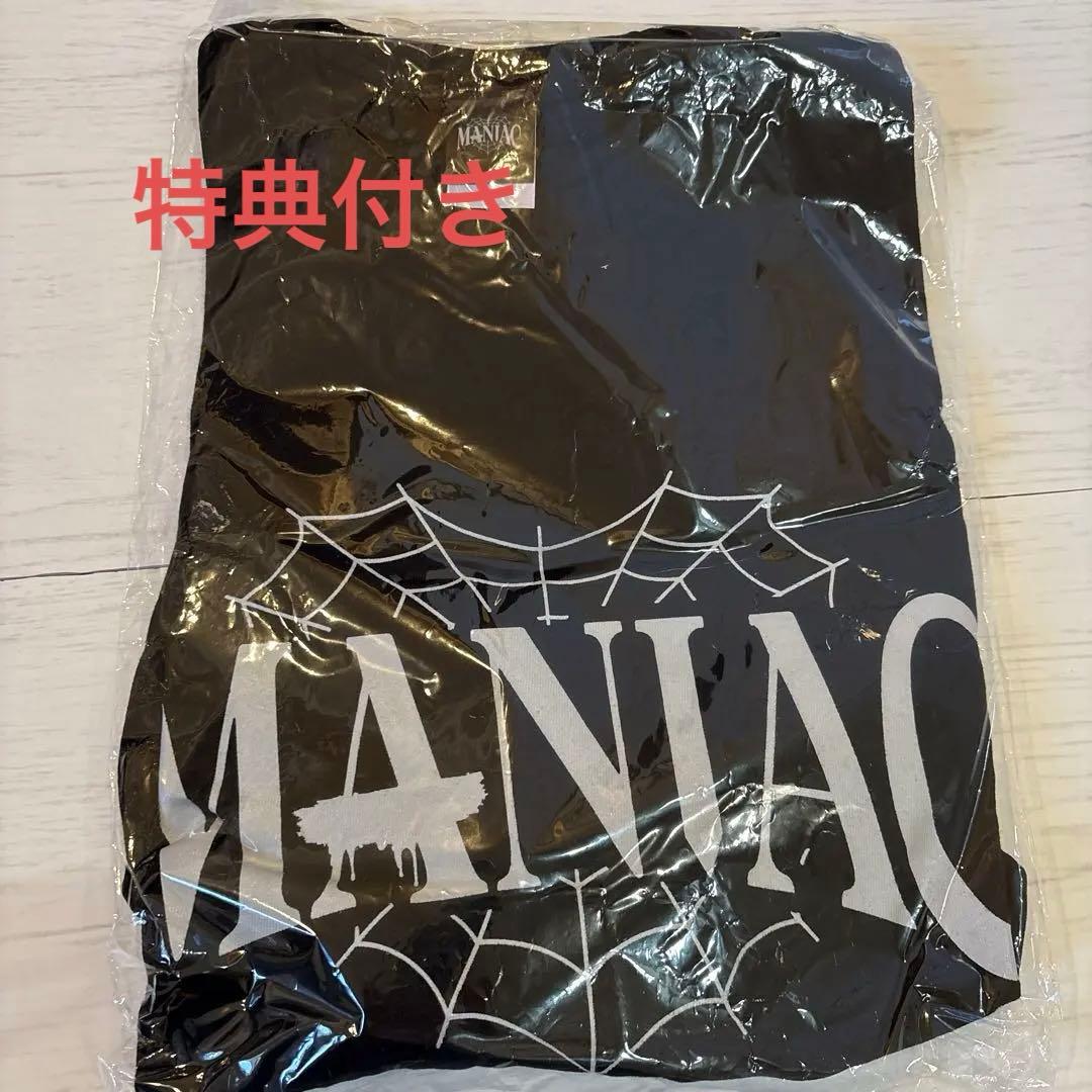 ストレイキッズ 直筆全員サイン　Tシャツ　MANIAC