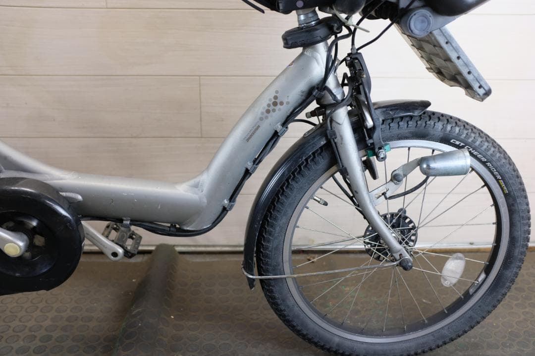 電動自転車BS アンジェリーノ　20インチ　3段　8.7Ah充電器あり