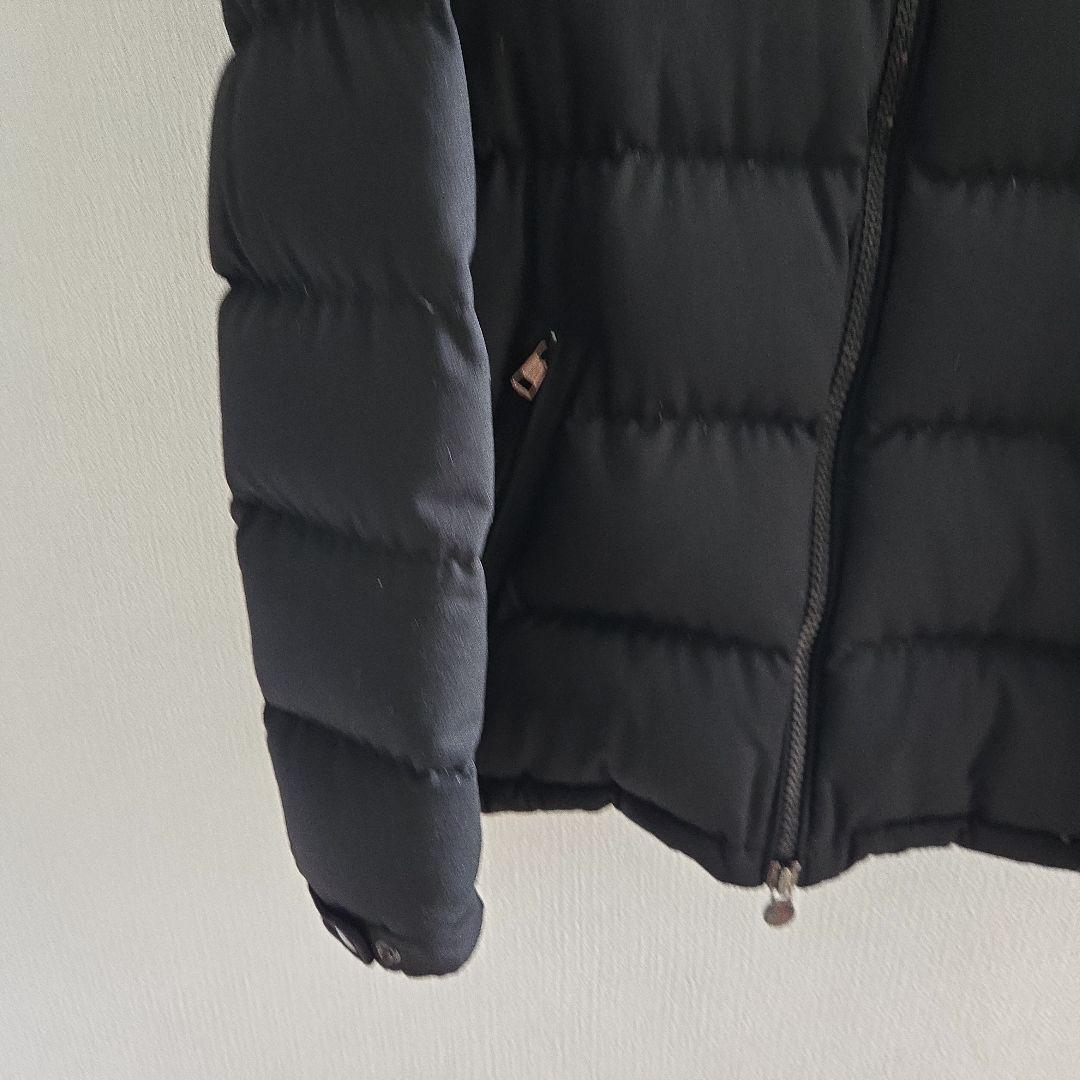 モンクレール(Moncler) メンズダウン 黒