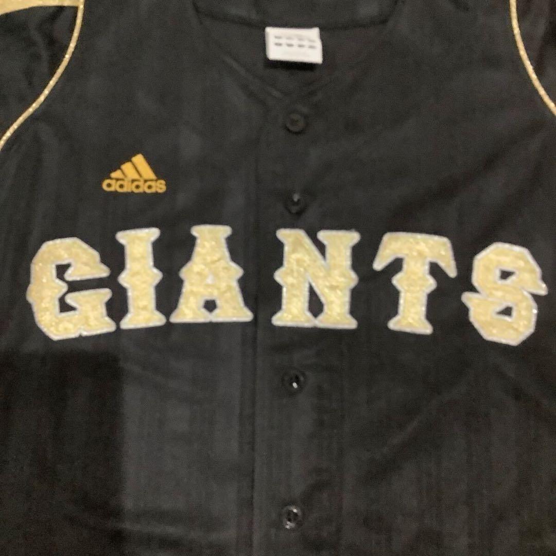 読売ジャイアンツ　ゴールド　ブラック　ユニフォーム　Lサイズ　未使用