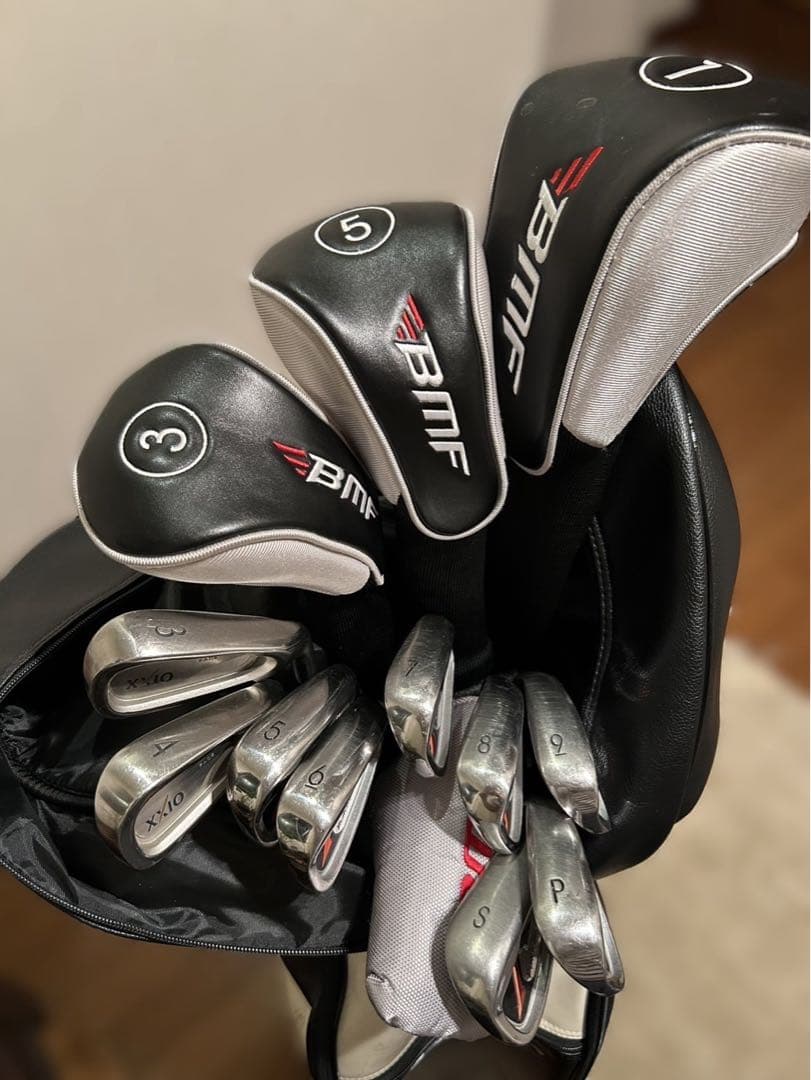 BMF ブラックミルフィーユ キャディーバッグとクラブセット　パター付き