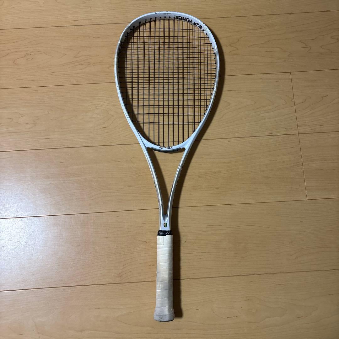 Yonex ナノフォース8v カスタムフィット