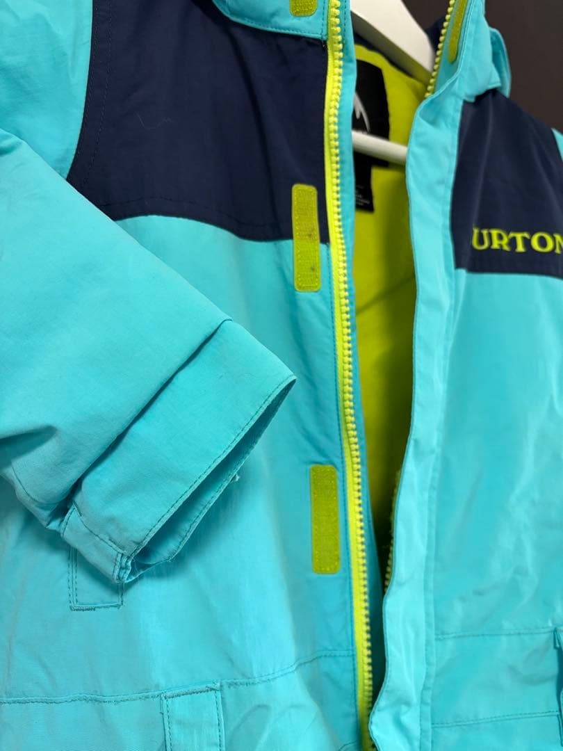 美品♡ Burton 子ども用スキーウェア 2T♡90〜