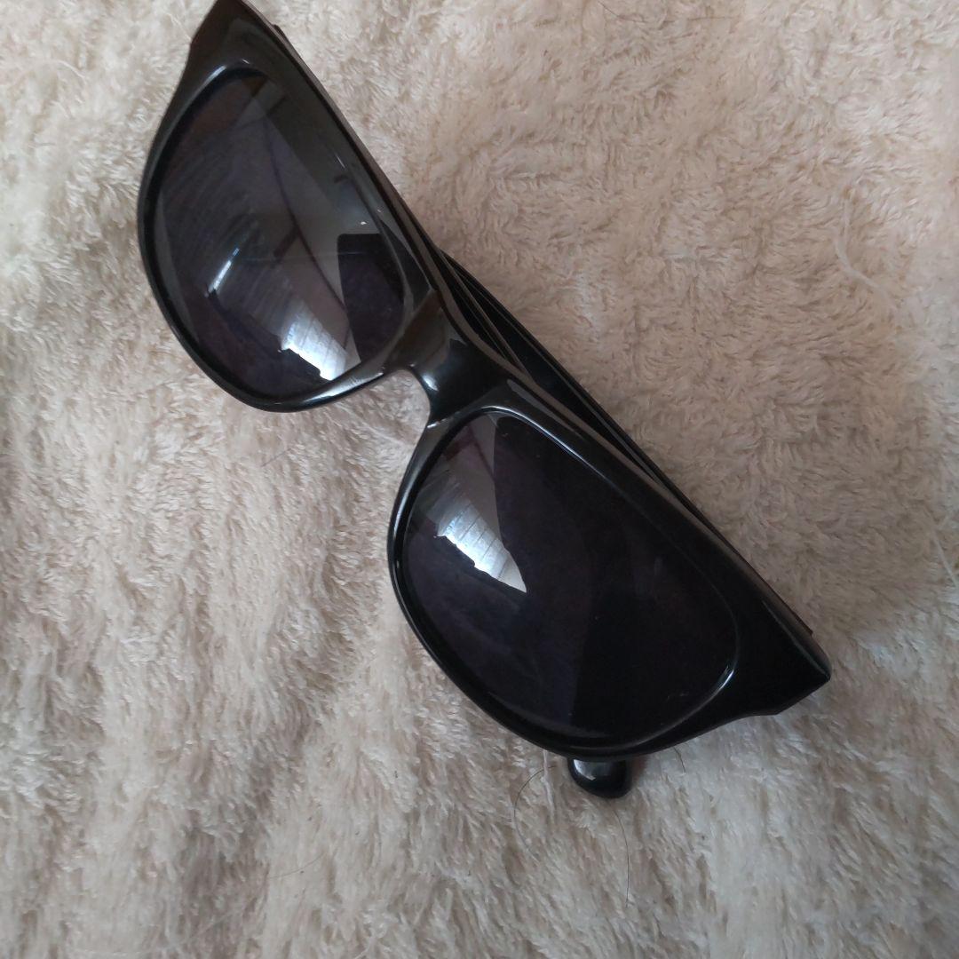 舘ひろし帰ってきたあぶない刑事デザインサングラス