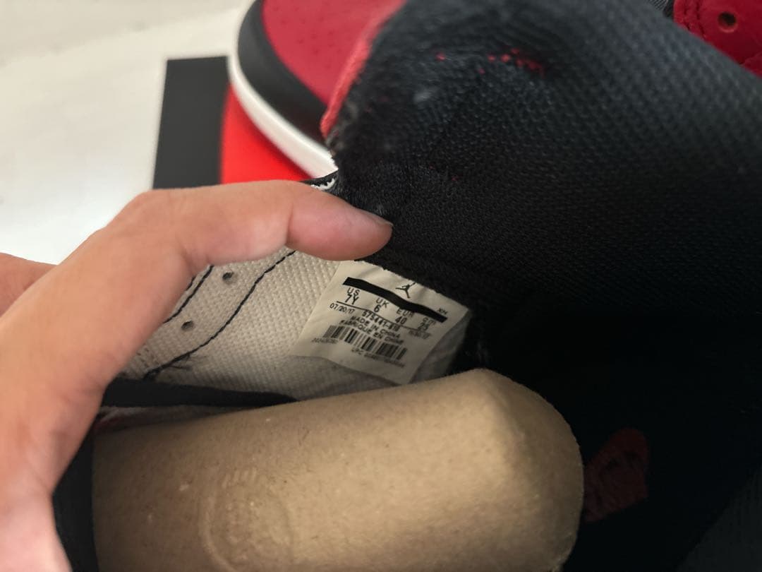 シューズ(女性用) NIKE GS AIR JORDAN RETRO HIGH BRED TOE