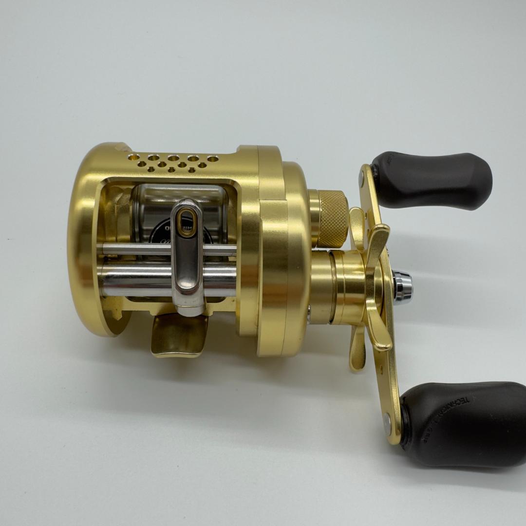 SHIMANO カルカッタコンクエスト51S シャロースペシャル　レア物　美品