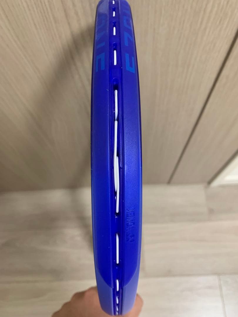 YONEX EZONE 100 2025 グリップ2