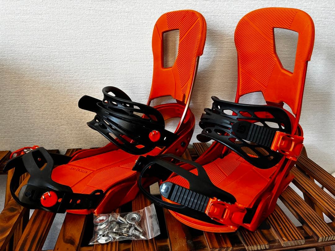 BURTONバインディング【カーテルCARTEL（メンズMサイズ）】オレンジ×黒