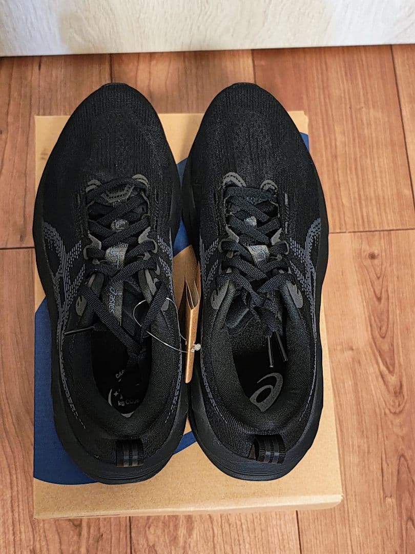 【新品未使用】ASICS NOVABLAST5 26.0cm