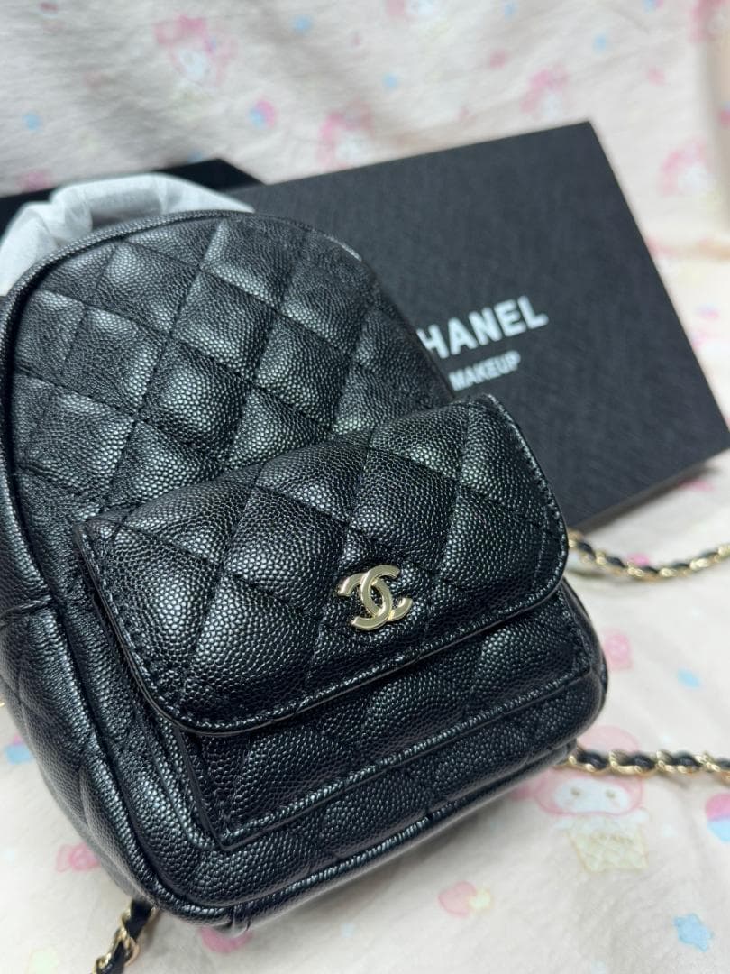 新品 VIP限定✨ブラック キルティングリュック