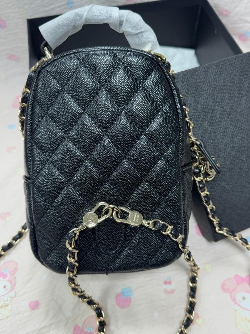 新品 VIP限定✨ブラック キルティングリュック