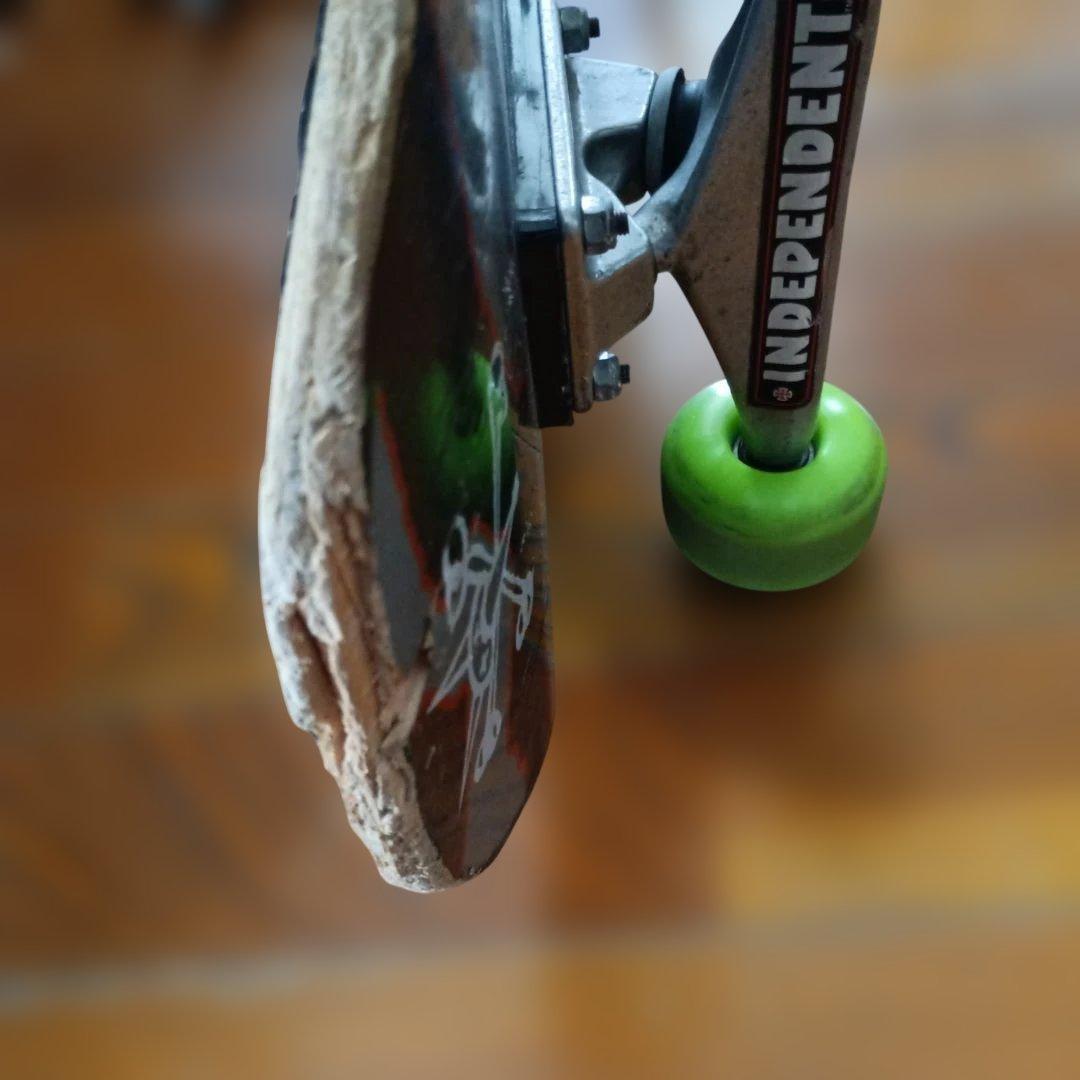 スケートボードコンプリート　パウエル