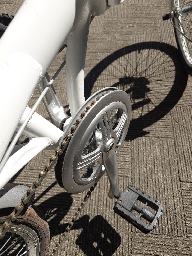 Citroën ホワイト 折りたたみ自転車 7段変速