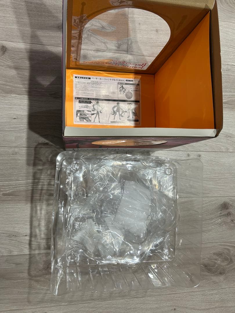 FGO バーサーカー ジャンヌ・ダルク オルタ　フィギュア　開封品