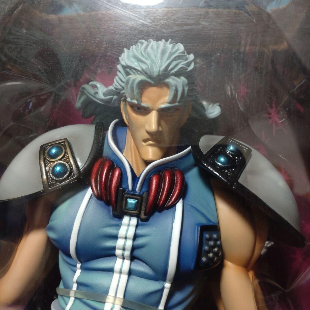 レイ(黒髪) 「北斗の拳」 ソフトビニールモデル 海洋堂　リペイント版と通常版