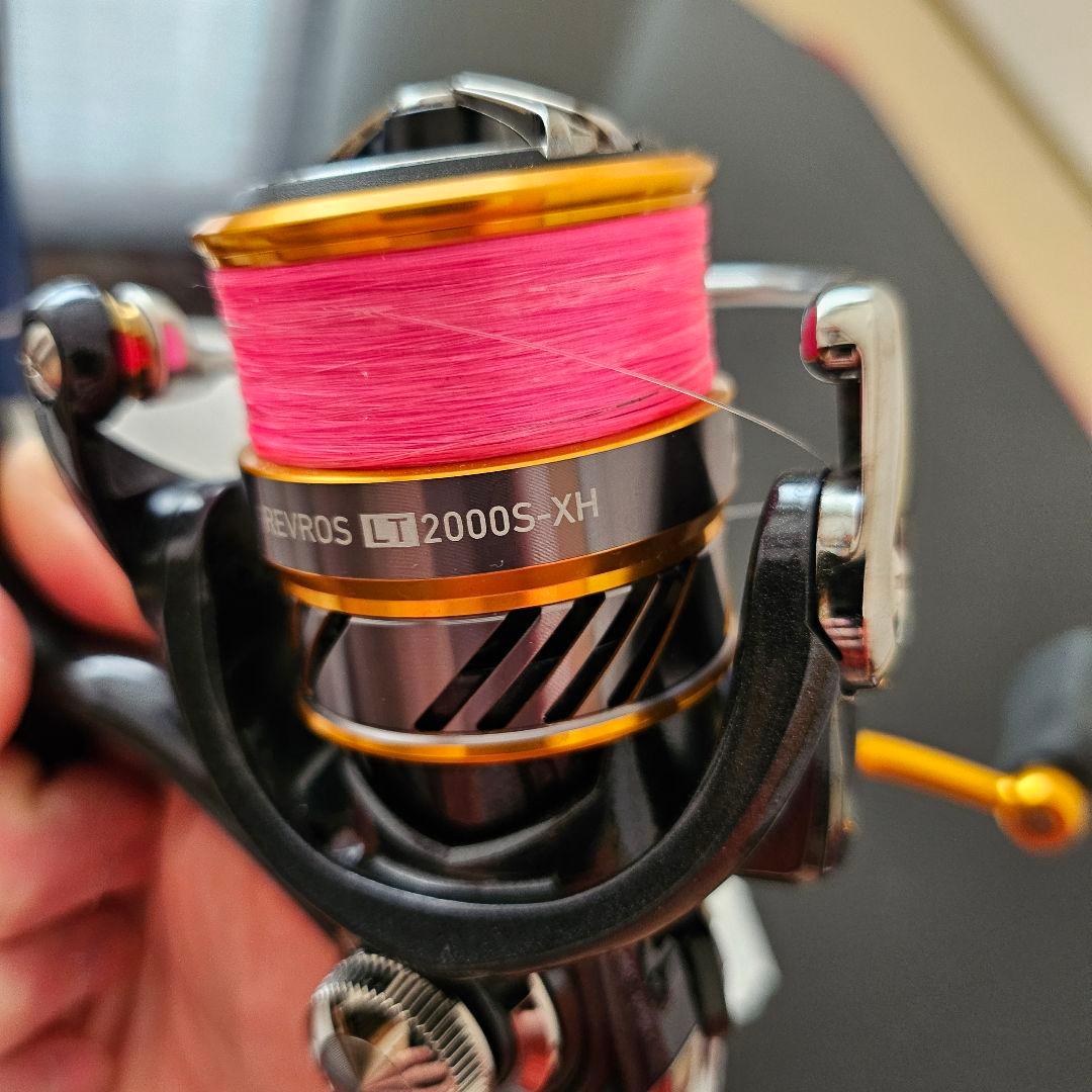 ヒ*デ様 「美品」REVROS LT 2000S-XH ダブルハンドル、スタンド