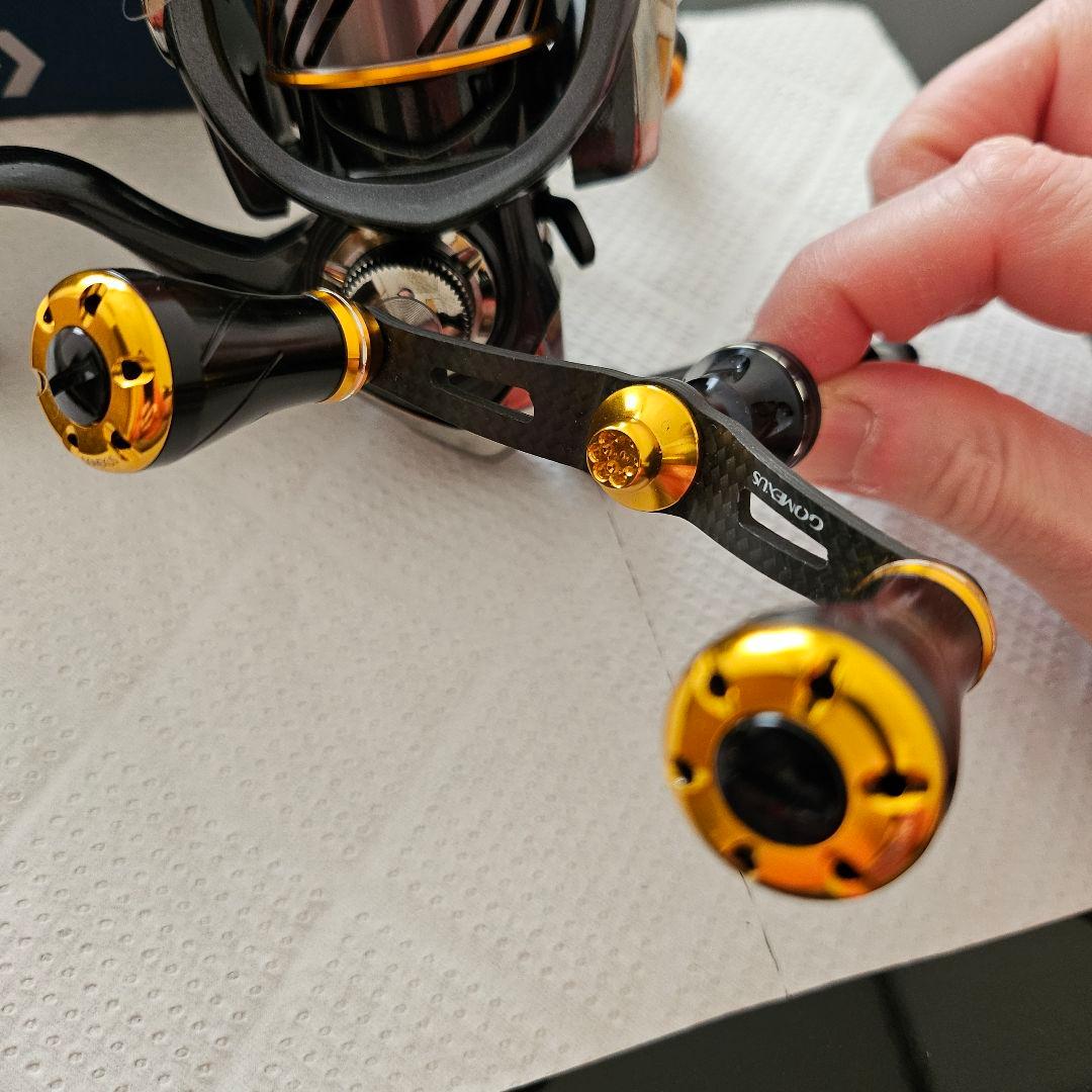 ヒ*デ様 「美品」REVROS LT 2000S-XH ダブルハンドル、スタンド