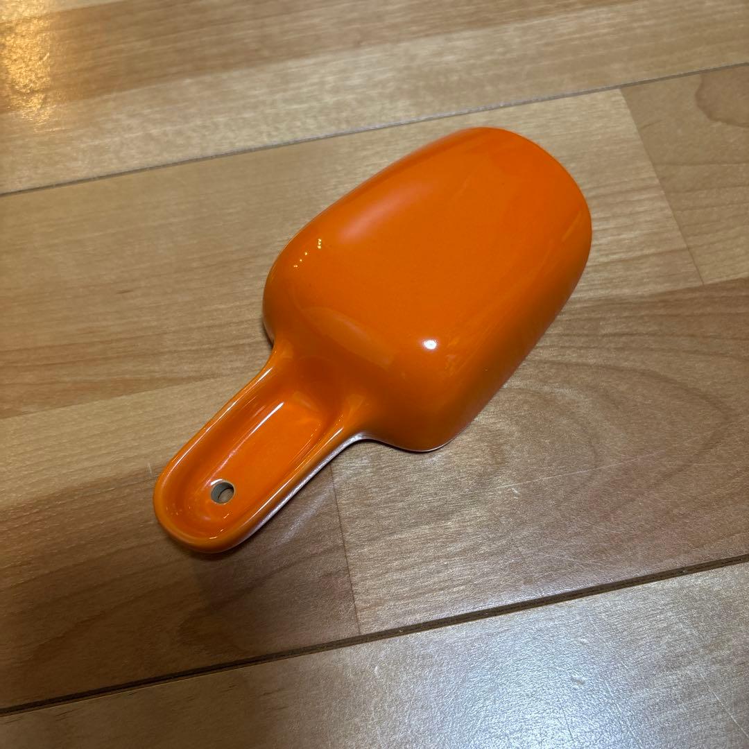 LE CREUSET ペット用フードボール コンテナ