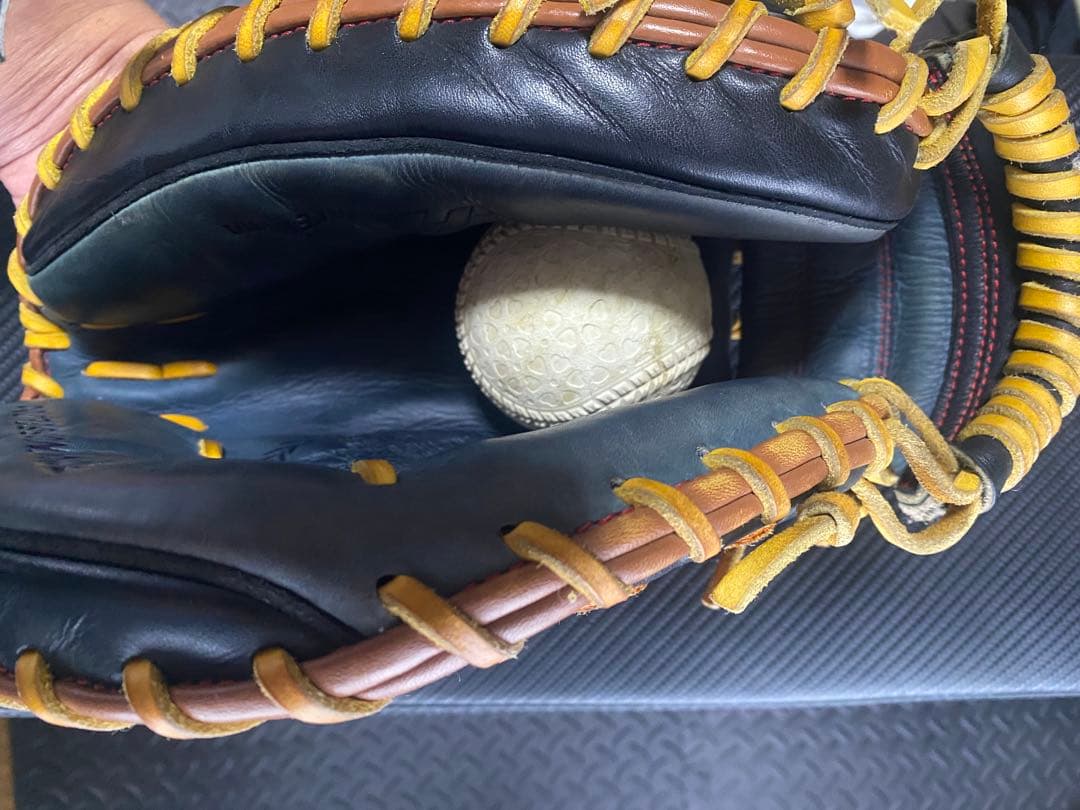 ハタケヤマ　軟式　キャッチャーミット　伊藤モデル