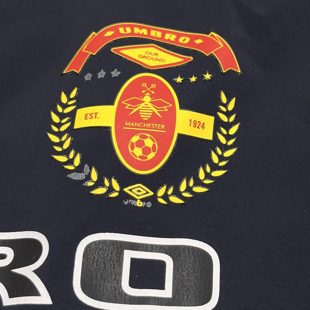 UMBRO マンチェスターユナイテッド　ネイビー 長袖ピステ　ナイロンジャケット