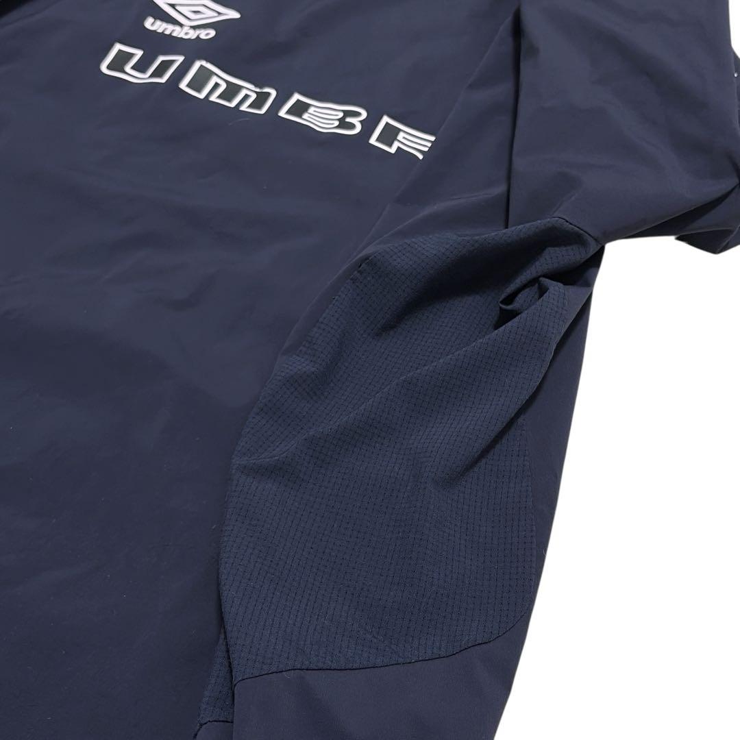 UMBRO マンチェスターユナイテッド　ネイビー 長袖ピステ　ナイロンジャケット
