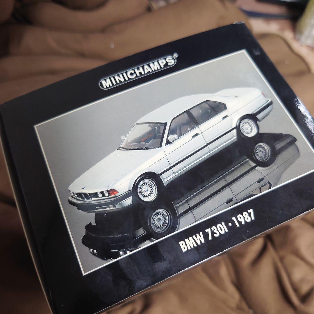 ミニチャンプス★美品BMW730i・1987★シルバー1/18ミニカー送料無料