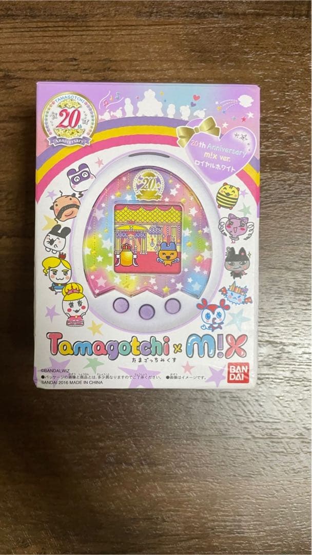 たまごっちみくす 20thAnniversaryロイヤルホワイト