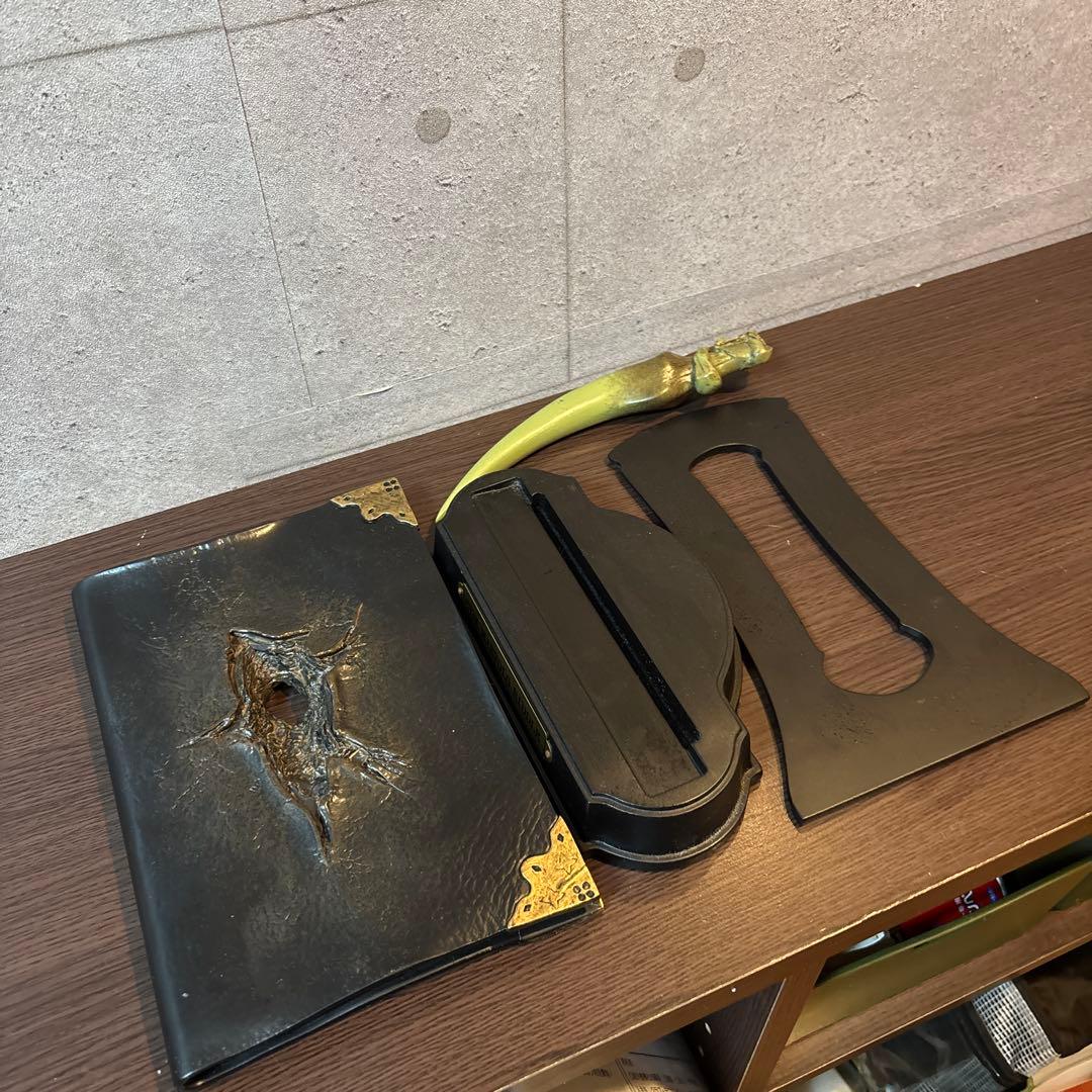 ハリーポッター トム・リドルの日記 スタンド付 公式