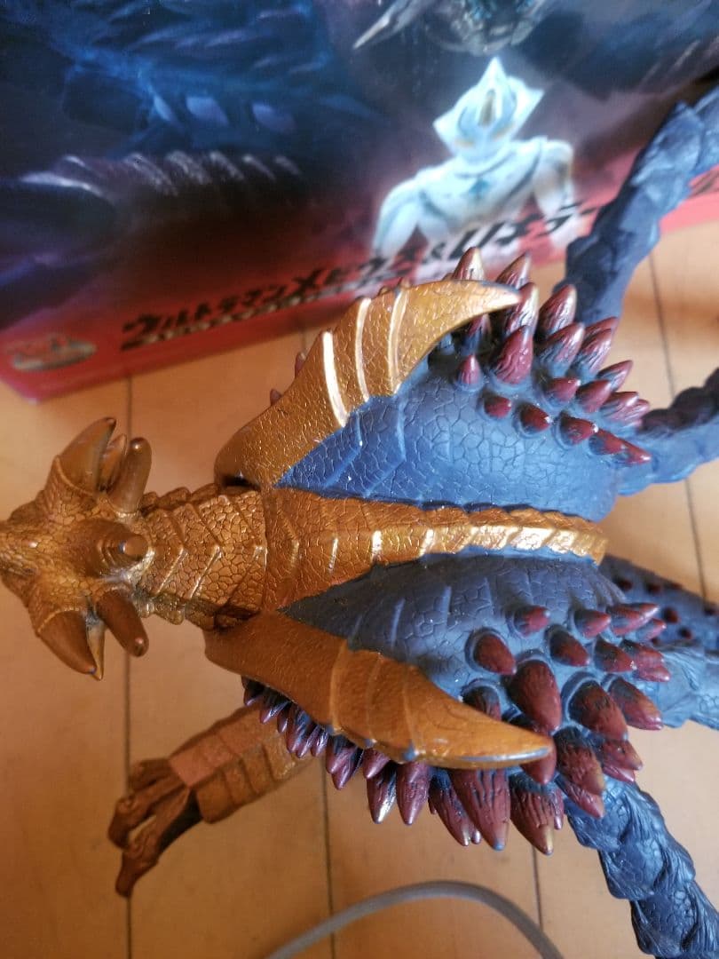 メビウスインフィニティー＆Ｕキラーザウルスセットスペシャルカラーバージョン