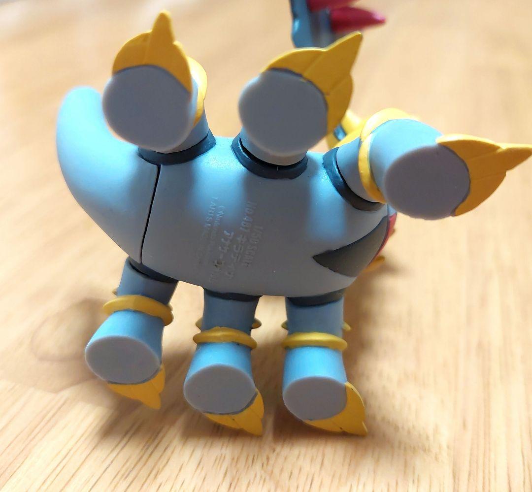 【美品】立体ポケモン図鑑　ギラティナ　フィギュア