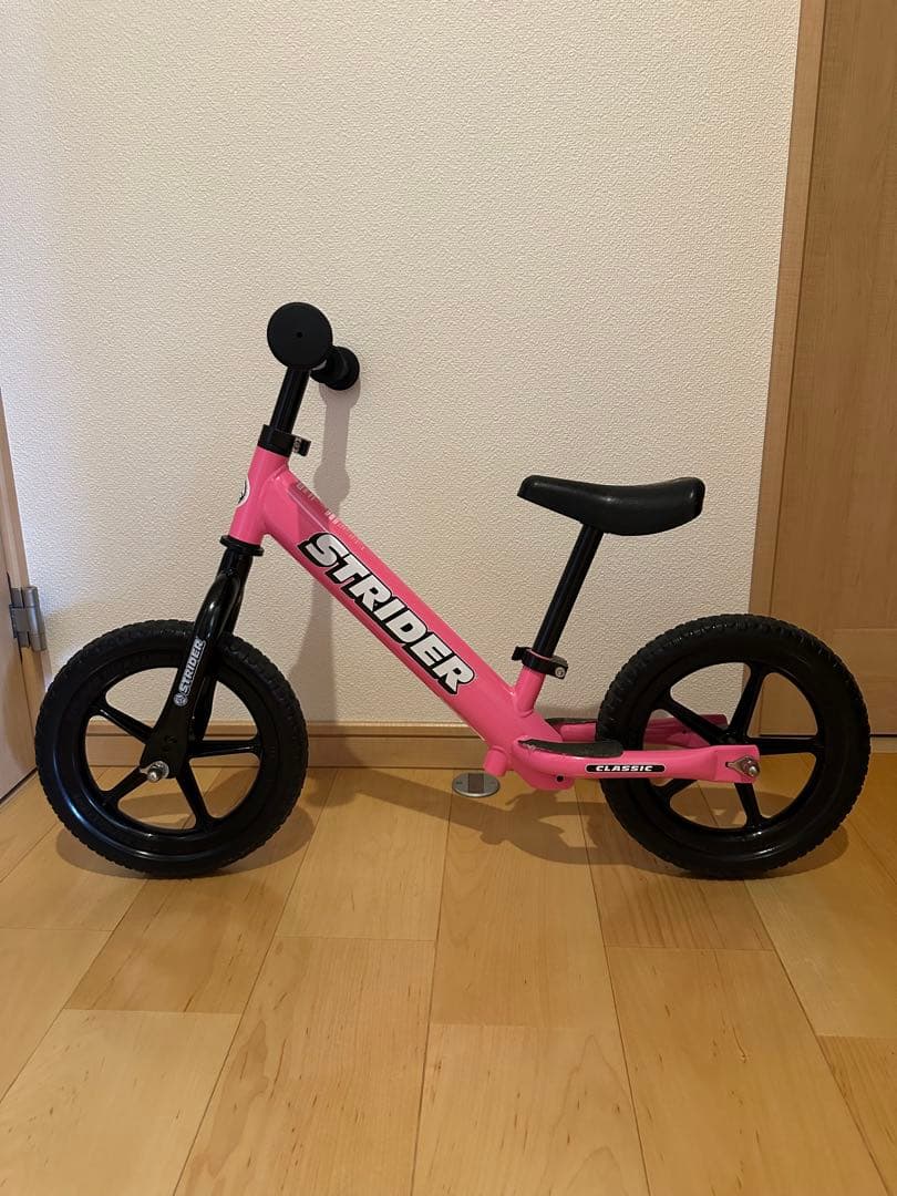 美品STRIDER 12インチ バランスバイク CLASSIC MODEL