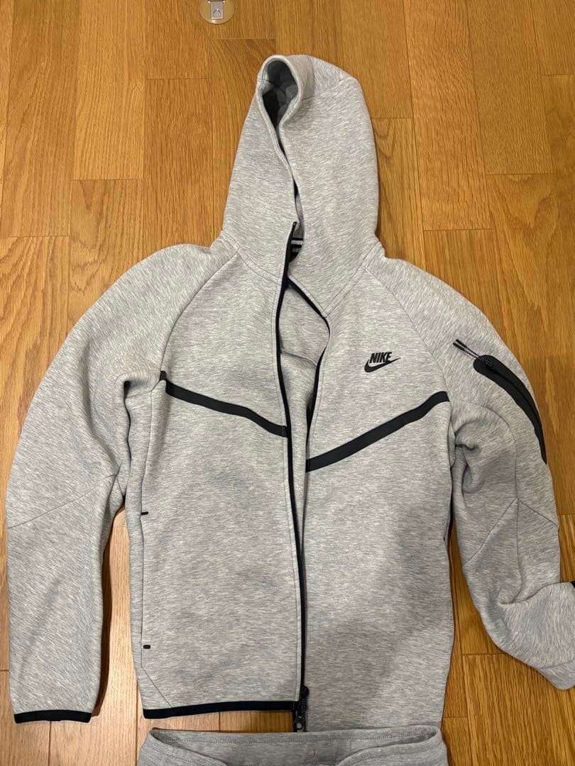 Nike テック上下セット M