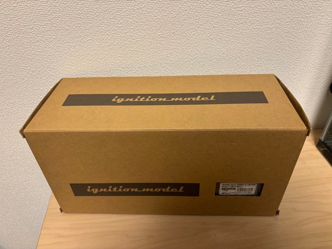 グニッションモデル 1/18 スズキ ジムニー シエラ JC (JB74W)