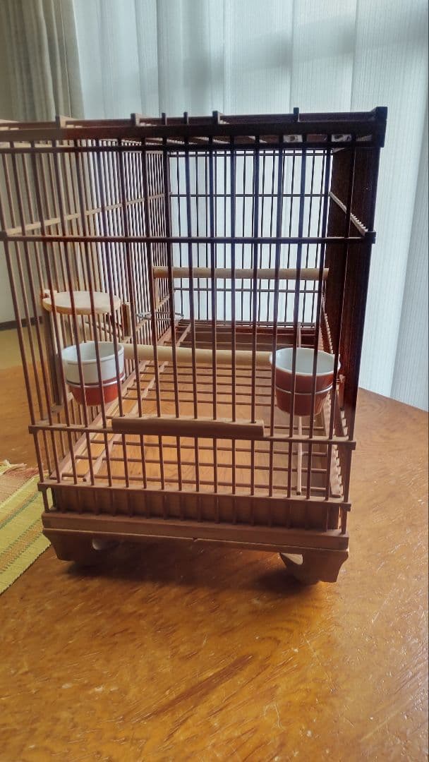 メジロ、ウグイス和鳥籠　　竹製手作り