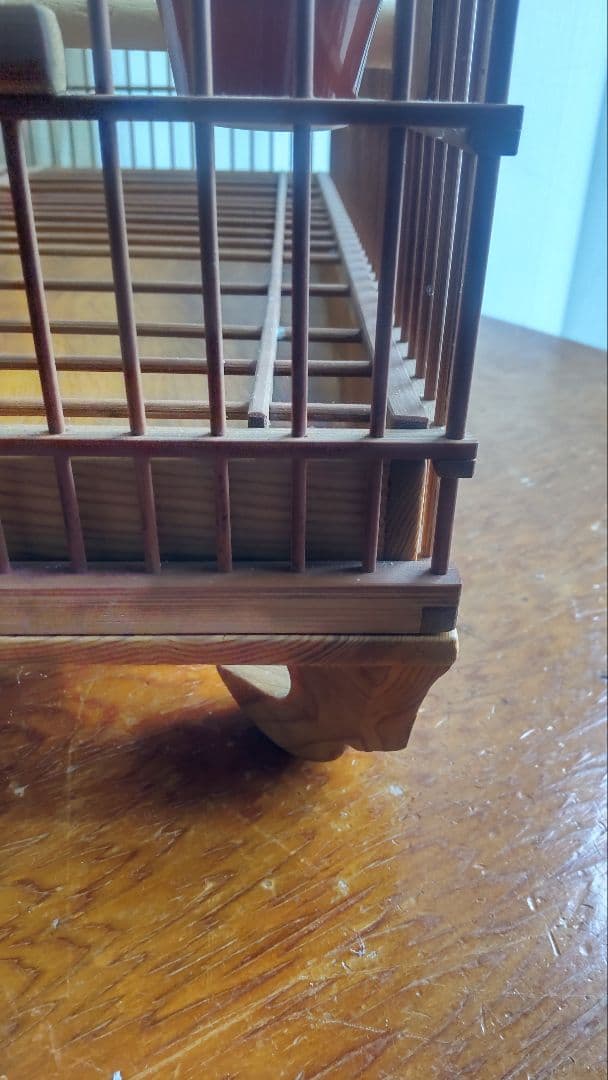 メジロ、ウグイス和鳥籠　　竹製手作り