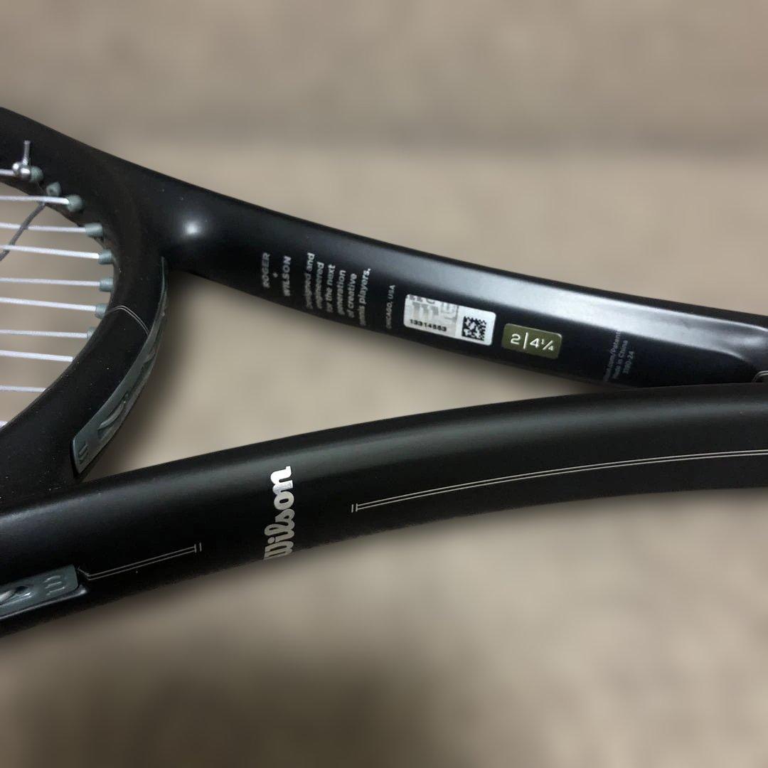 ウィルソン　Wilson RF01 ロジャーフェデラーモデル