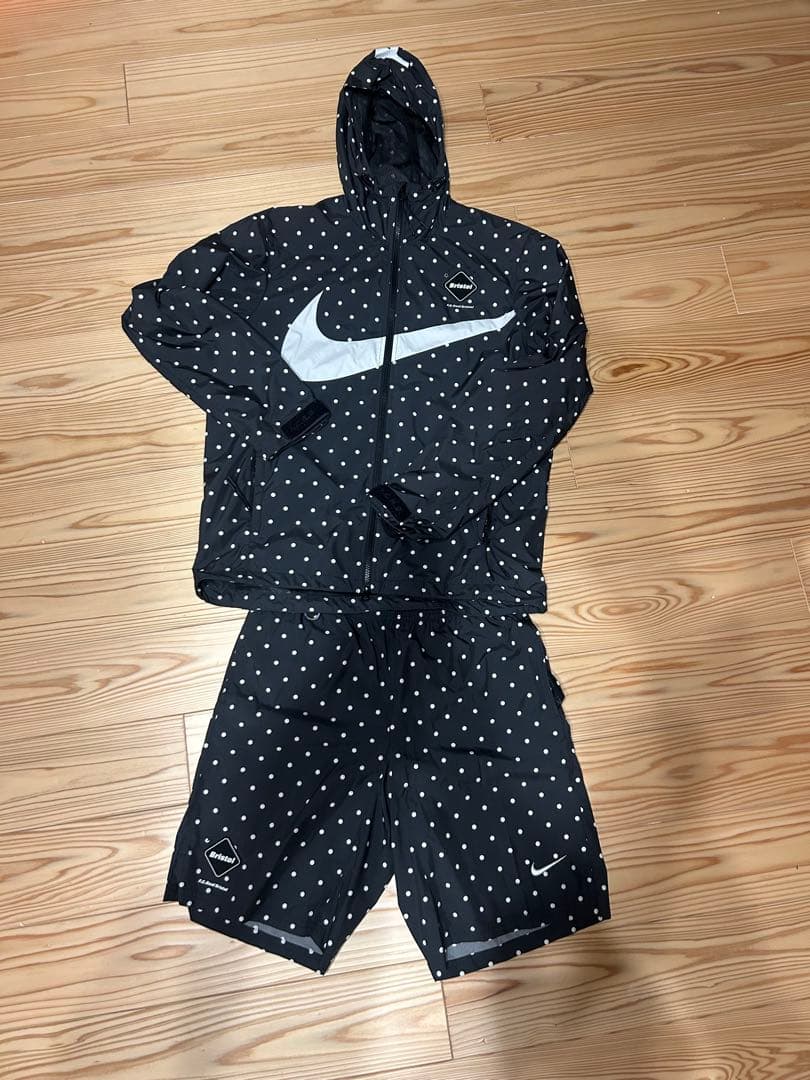 FCRB エフシーレアルブリストル ナイキ ナイロン セットアップ Sサイズ