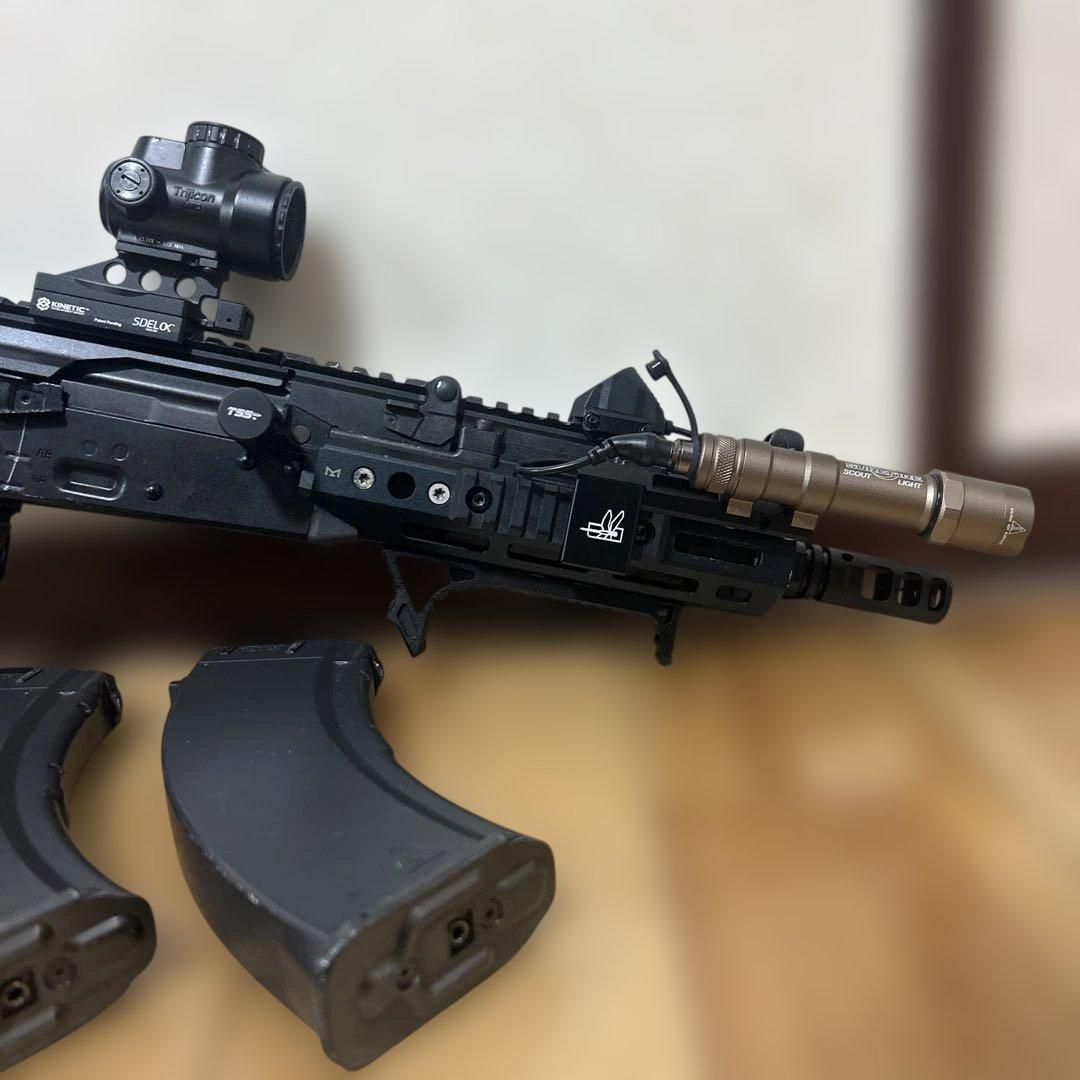 東京マルイAKX マガジン2 ドットサイトタクティカルライト