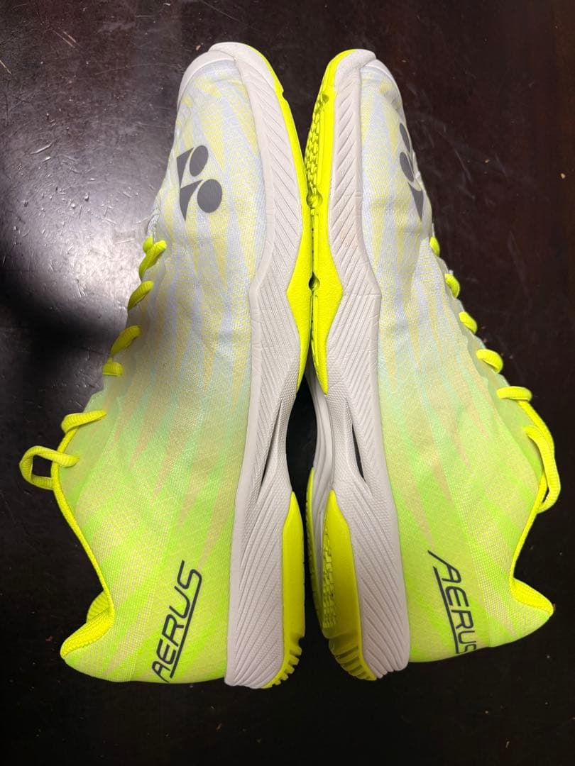 バドミントンシューズ　エアラス Z ワイド　28.5