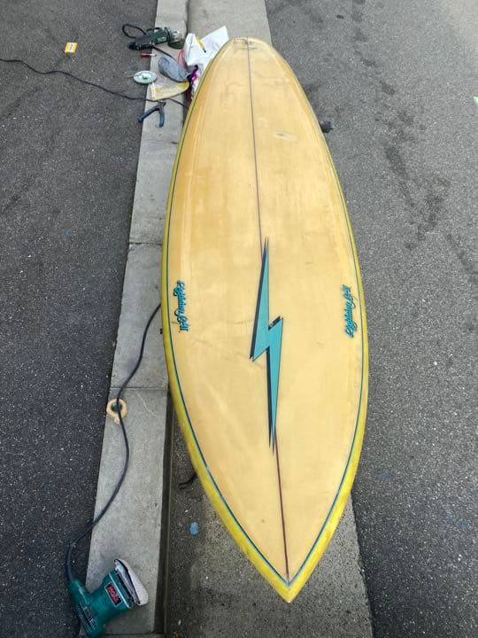 ボルトサーフボード