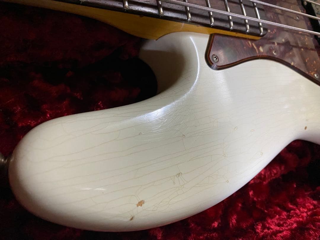 Fender custom shop製　Jazz bass