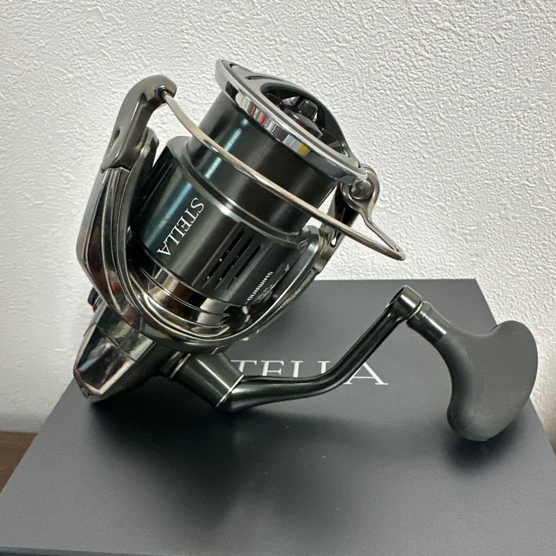 22STELLA C3000MHG ほぼ未使用