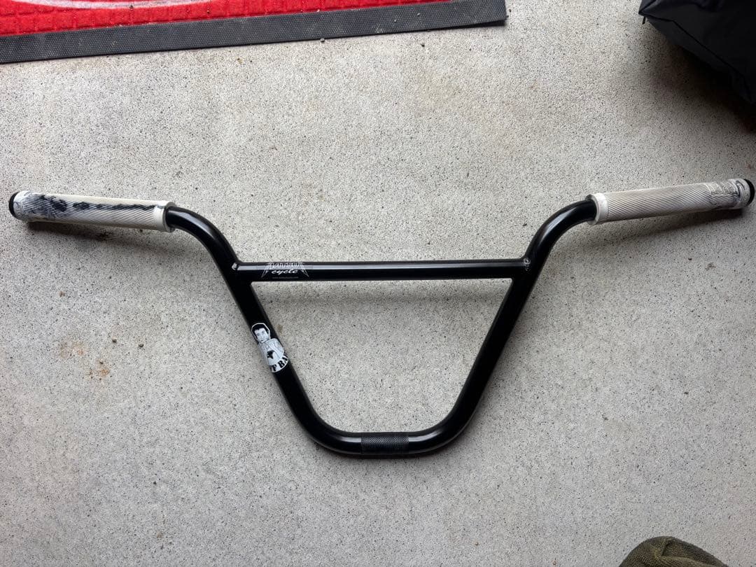 BMXハンドルバー
