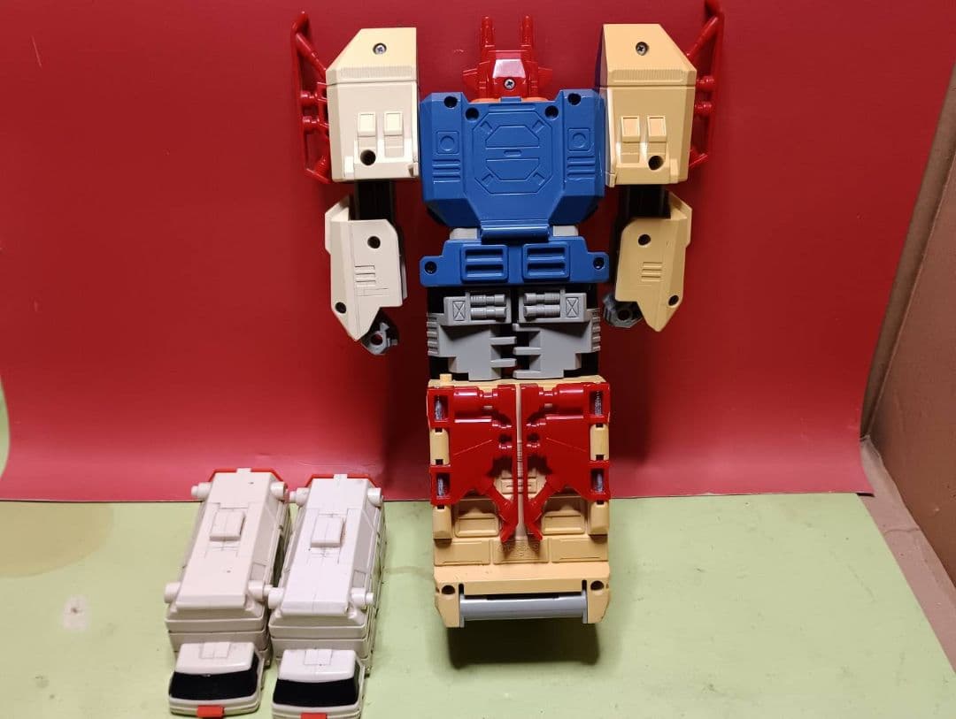 超激レア!中古品 トランスフォーマーザ.バトルスターズ スカイギャリー