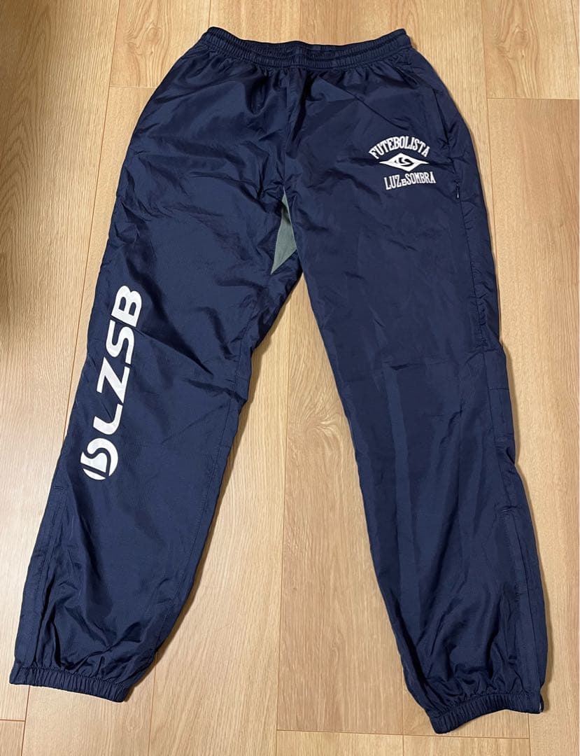 LUZe SOMBRAピステ上下（L）