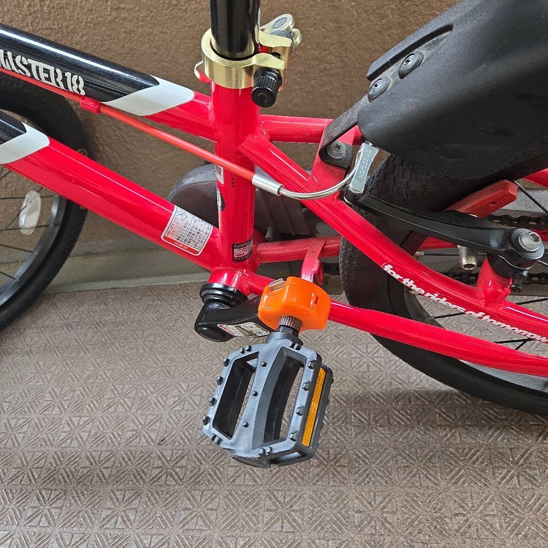 ロクマルD-bike Master 18インチ 子供用補助輪付自転車