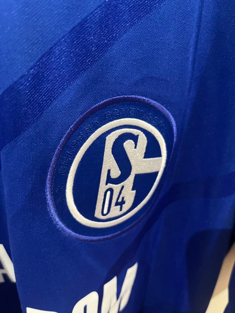 サッカー　adidas シャルケ04 内田篤人 ユニフォーム　ウェア　未使用品